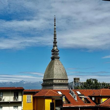 Apartament Le Finestre Sulla Mole Turyn Zewnętrze zdjęcie