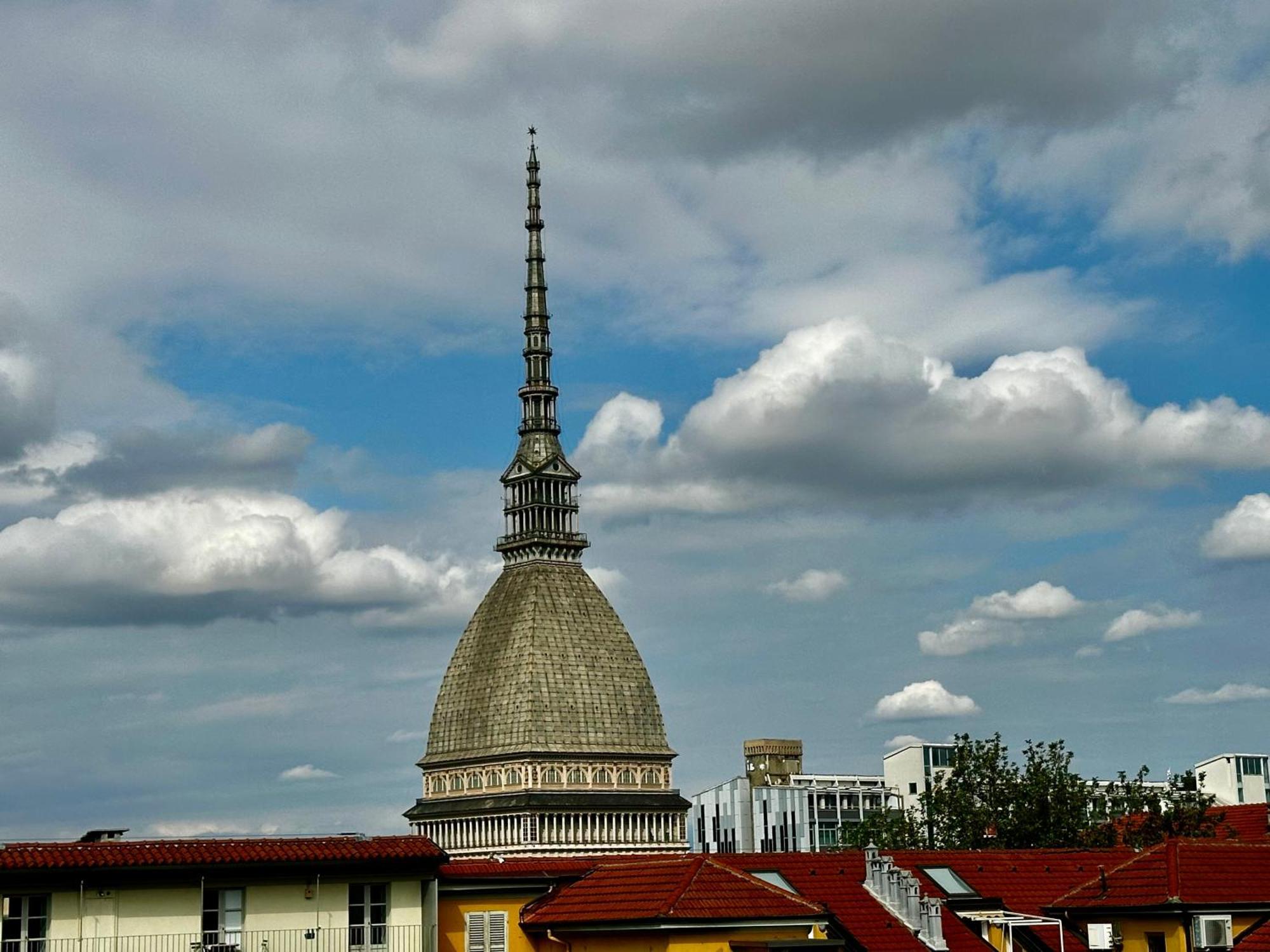 Apartament Le Finestre Sulla Mole Turyn Zewnętrze zdjęcie